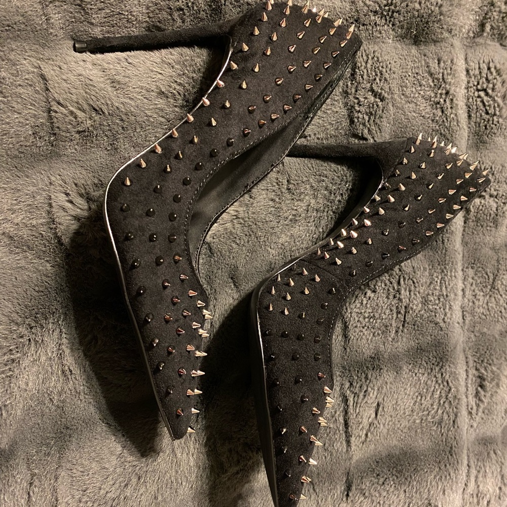 Steve Madden - Picture 3 of 6